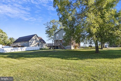 7216 Dogwood Rd, Windsor Mill, MD 21244 - photo 4