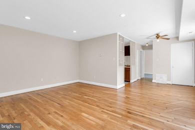 5410 85th Ave unit 104, New Carrollton, MD 20784 - photo 7
