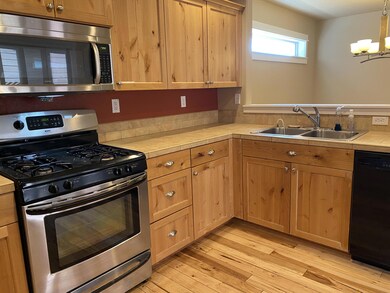 20464 Brentwood Ave, Bend, OR 97702 - photo 6