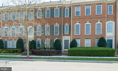 23606 Overlook Park Dr, Clarksburg, MD 20871 - photo 2