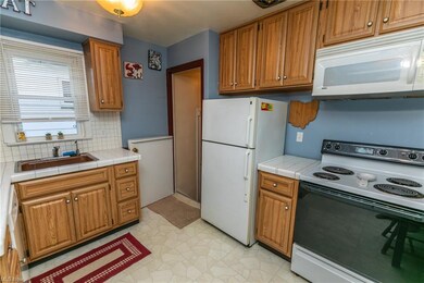 All appliances stay - APHW included.