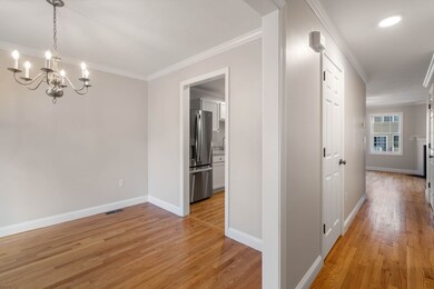 53 Whispering Pine Cir, Worcester, MA 01606 - photo 3