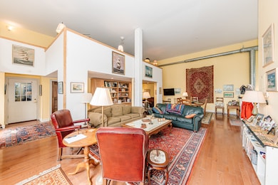 6618 W Lisbon Ave, Milwaukee, WI 53210 - photo 7