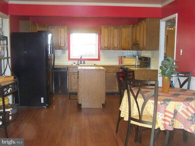 3413 Morlock Ln, Bowie, MD 20715 - photo 3