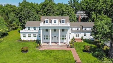 158 E Shore Rd, Halesite, NY 11743 - photo 3