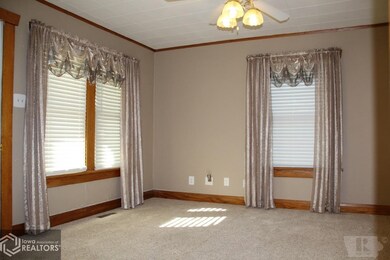 612 S 3rd Ave W, Newton, IA 50208 - photo 7