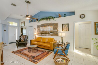 25_6285Brandt215_mls