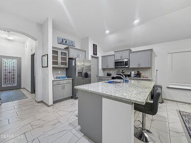 1189 Indigo Sky St, Horizon City, TX 79928 - photo 5