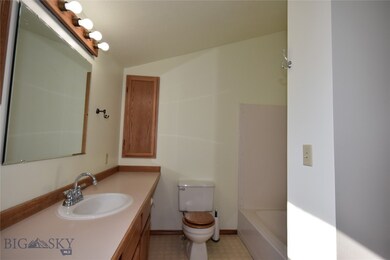 Primary Bedroom Private bath