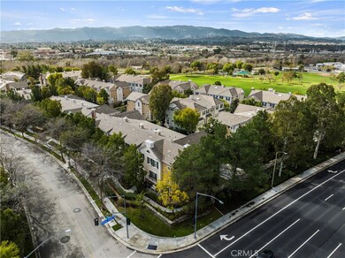 26848 Marina Point Ln unit 46, Valencia, CA 91355 - photo 2