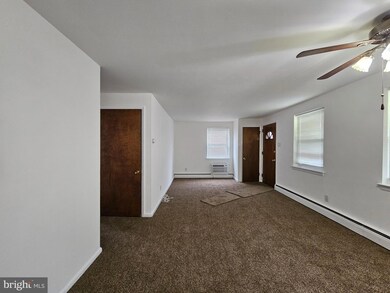 28 Alameda Rd unit B, Broomall, PA 19008 - photo 5