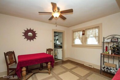 2546 E Grand Ave, Des Moines, IA 50317 - photo 4