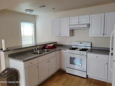 418 Sheridan Ave unit 2, Albany, NY 12206 - photo 5