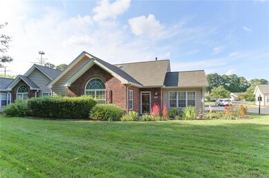 206 Tabb Smith Trail, Yorktown, VA 23693 - photo 2