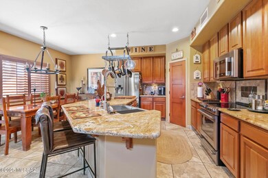 255 S Fresno Spring Way-2-14