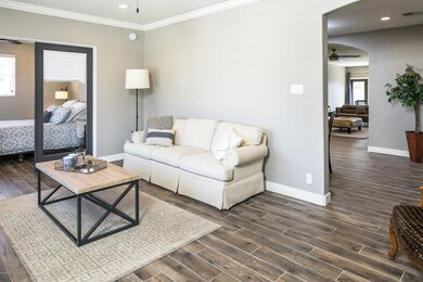 345 W Cambridge-2