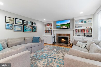 13152 Brynwood Ct, Herndon, VA 20171 - photo 6