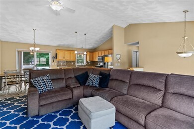 50 Lemac St, Warwick, RI 02889 - photo 4