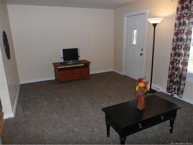 2749 Edgewood Ln, New Albany, IN 47150 - photo 3