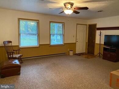 4 Pious Ridge Rd, Berkeley Springs, WV 25411 - photo 7