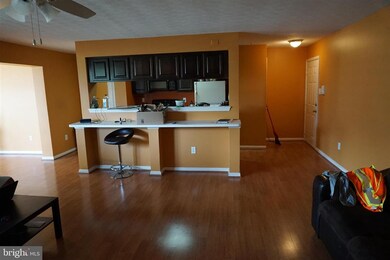 7844 Cornerstone Way unit 8, Windsor Mill, MD 21244 - photo 3