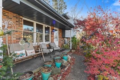 10490 Green Rd, Goodrich, MI 48438 - photo 7