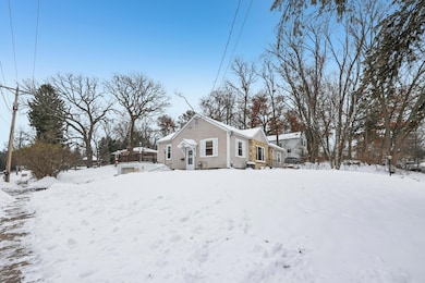 704 Spring St, River Falls, WI 54022 - photo 5