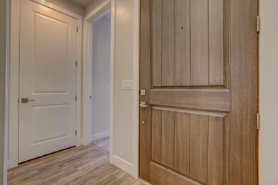 10-857 N Via Del Sol, Washington