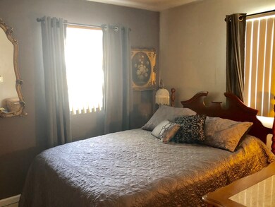 1945 Apache Rd, Waukegan, IL 60087 - photo 5