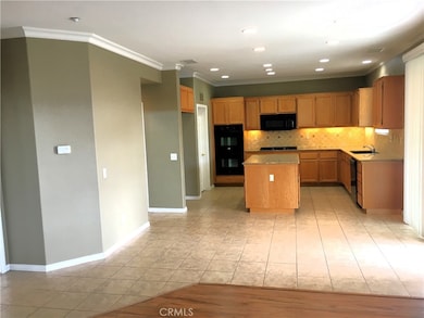 15213 Hawk St, Fontana, CA 92336 - photo 3