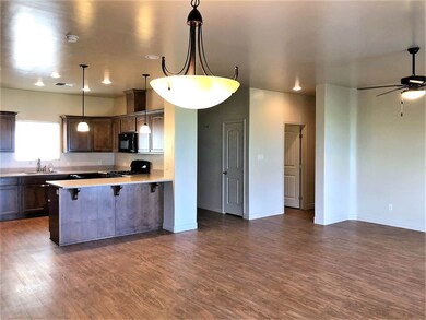 10246 E 38th Ln, Yuma, AZ 85365 - photo 2