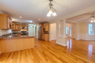 24 Regency Dr, Dracut, MA 01826 - photo 7