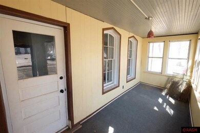 902 N 6th St, Mankato, MN 56001 - photo 2