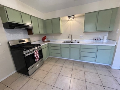 12019 Kings Grove Dr, Houston, TX 77044 - photo 7