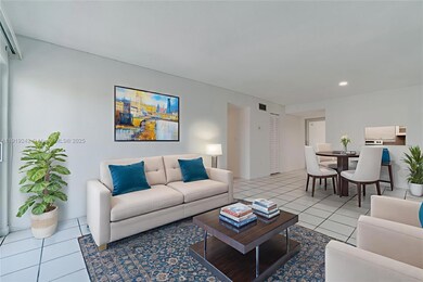 1428 Euclid Ave unit 404, Miami Beach, FL 33139 - photo 2