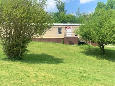 389 Arnold Rd, Shelbyville, TN 37160 - photo 2