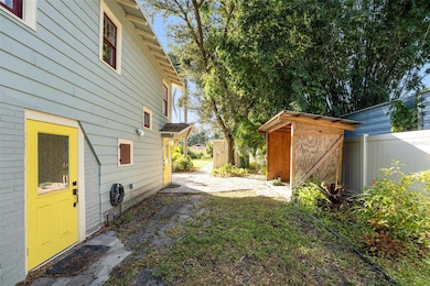 309 W Osborne Ave, Tampa, FL 33603 - photo 4