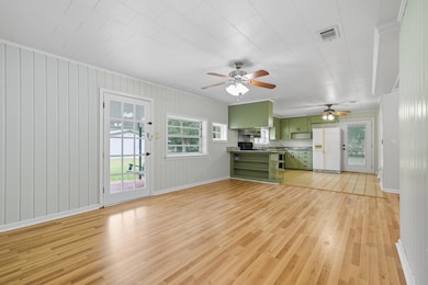 2128 3rd Ave, Crestview, FL 32539 - photo 5