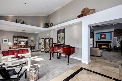 5 Entry View of Living Room