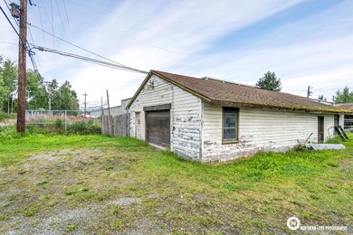 1000 W 32nd Ave2