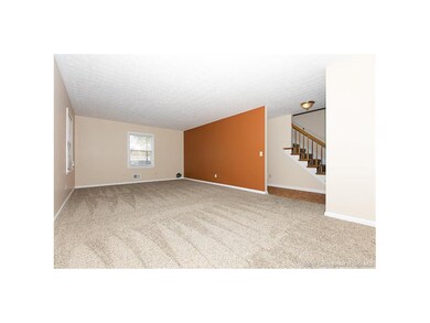 1016 Castlewood Dr, New Albany, IN 47150 - photo 3