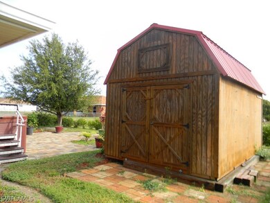 2601 NE 2nd Ave, Cape Coral, FL 33909 - photo 7