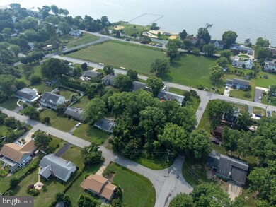 110 Lake View Dr, Annapolis, MD 21403 - photo 4