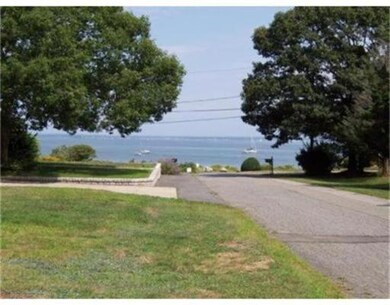 11 Euclid Ave, Mattapoisett, MA 02739 - photo 6