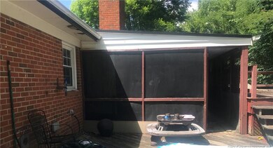 611 Rock Spring Rd, Fayetteville, NC 28314 - photo 3