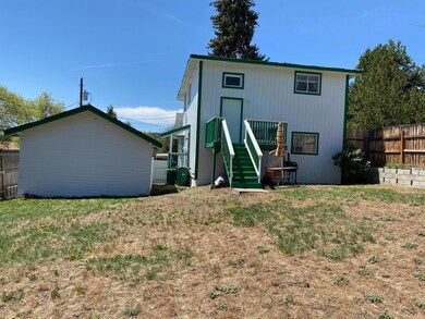 1845 Last St, Klamath Falls, OR 97601 - photo 4