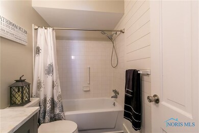 2618 Elsie Ave, Toledo, OH 43613 - photo 6