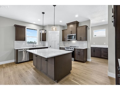 2854 NE Sweetwater Rd unit 16, Estacada, OR 97023 - photo 6