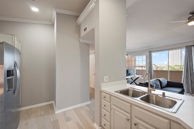 Plenty of storage space in this bright and airy ki