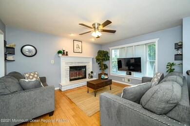 2 Kellys Ln, Eatontown, NJ 07724 - photo 5